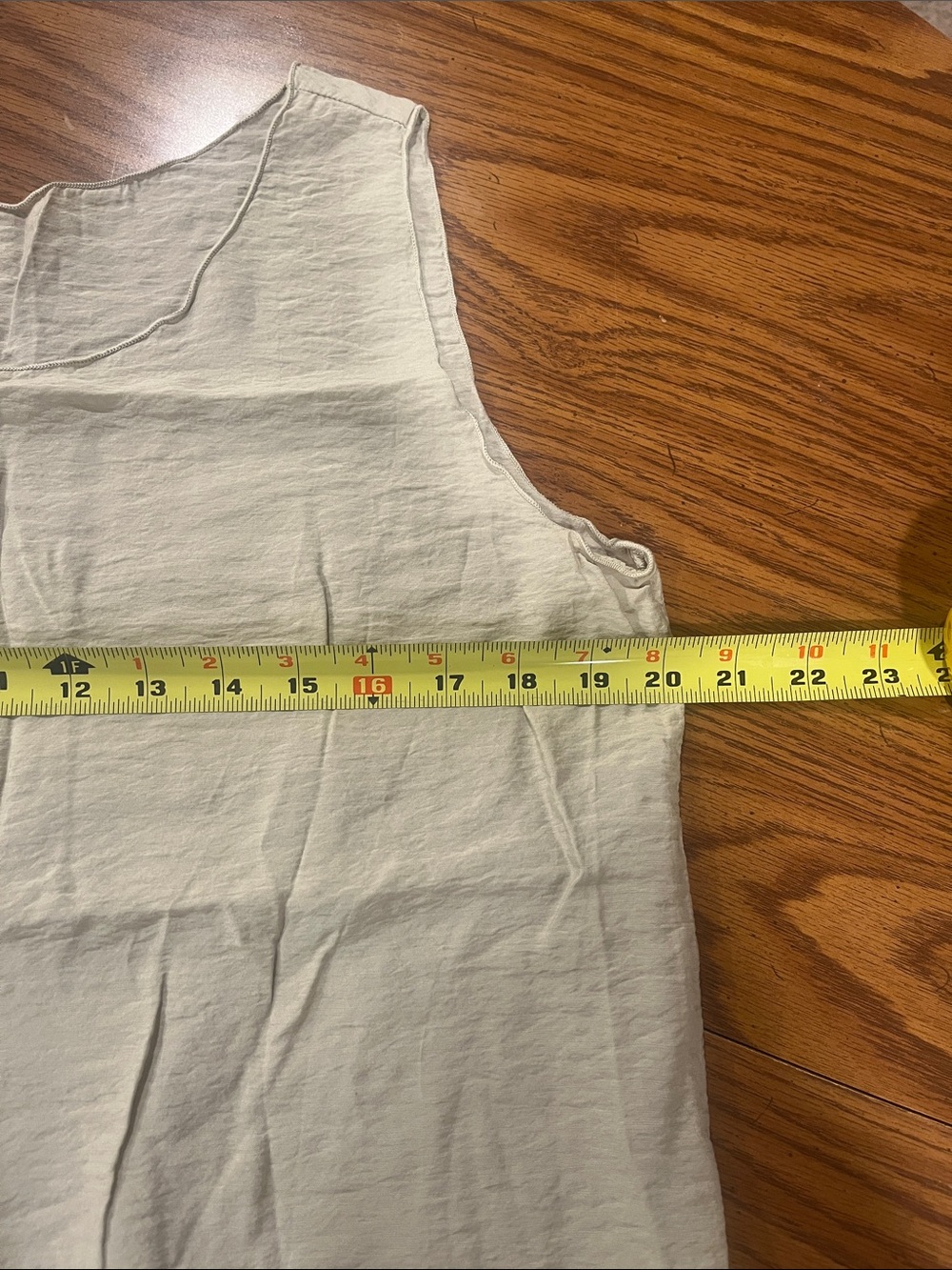Large Cut Loose Neutral Tank Top - Picture 2 of 4